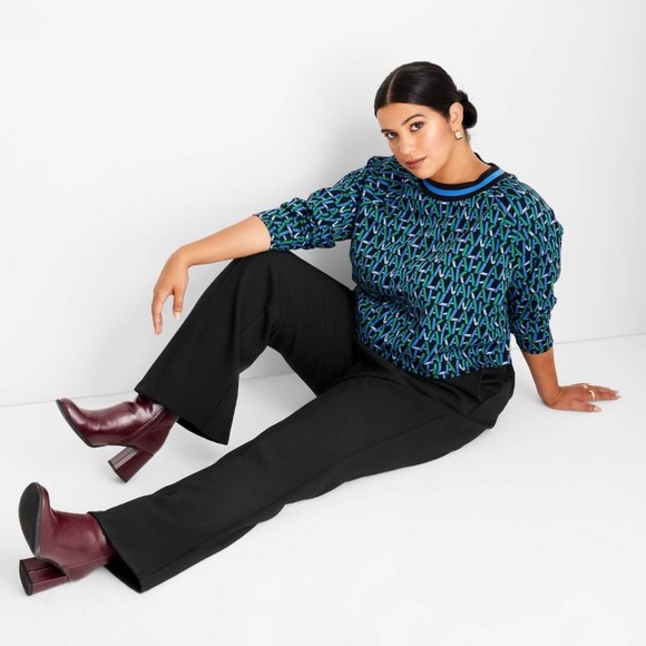 Future Collective with Kahlana Barfield Brown Plus size Mid-rise Flare Pant NWT - Picture 2 of 8